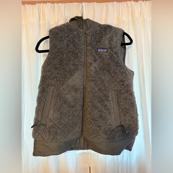 Patagonia Reverable Vest - Picture 3 of 5